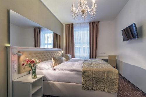 Hotel Taurus image 4