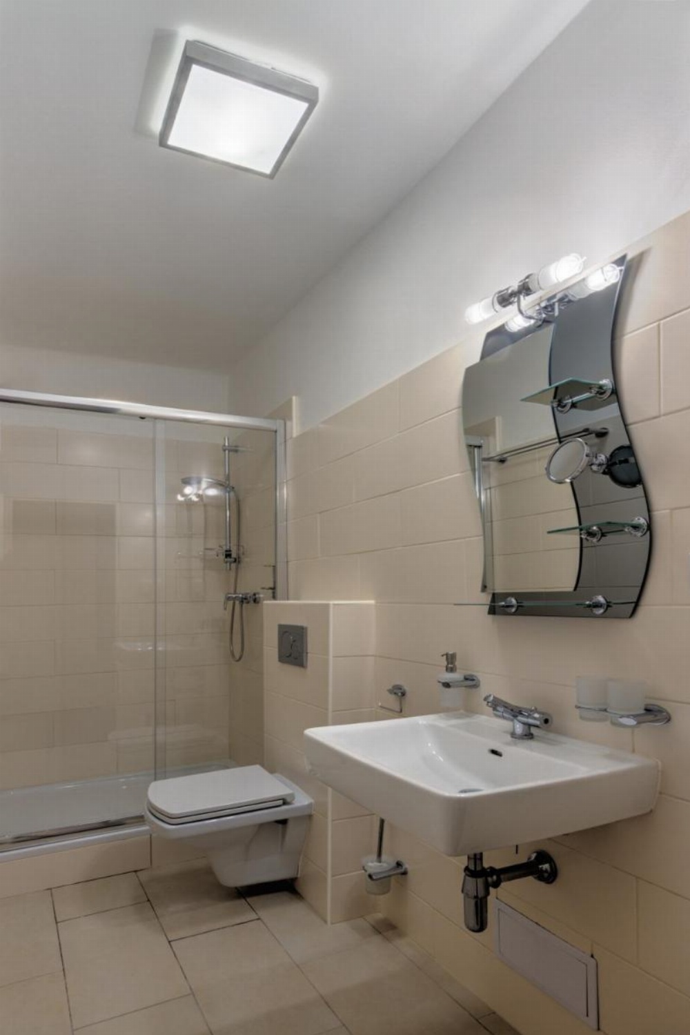 Hotel Taurus Image 7