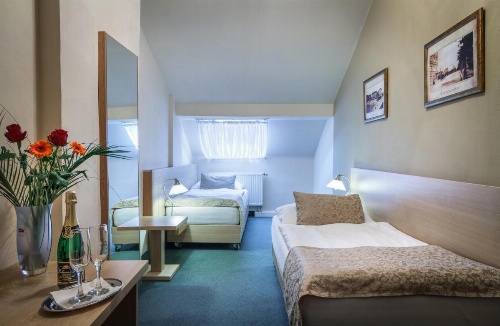 Hotel Taurus image 9